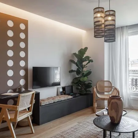 Spacest - Passeig De Gracia B Barcelona
