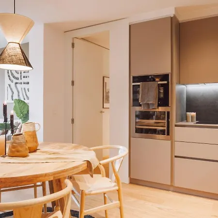 Spacest - Passeig De Gracia B Barcelona